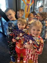 Santa Comes to Newbuildings PS